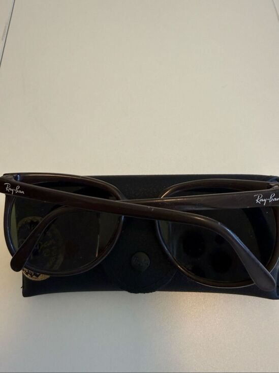 Vintage Ray-Ban Cat Eye Sunglasses W/Case Old Money, Retro Revival, Timeless main image 4